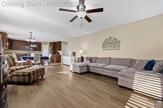 1760 Stonehouse Drive, Unadilla Township, MI 48137