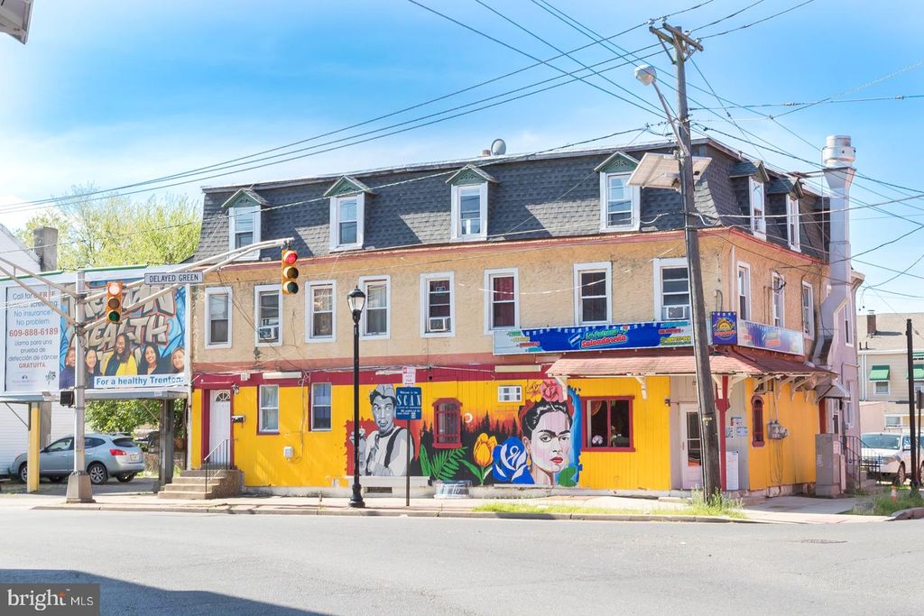 685-691 S CLINTON AVE, Trenton, NJ 08611