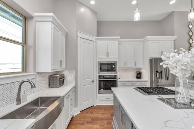 4962 Edison Park Lane, Houston, TX 77081
