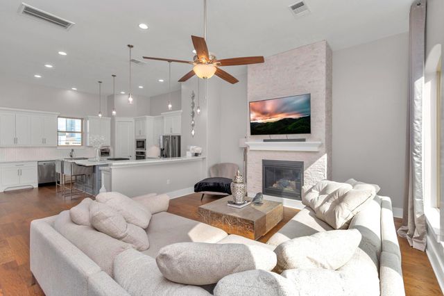 4962 Edison Park Lane, Houston, TX 77081
