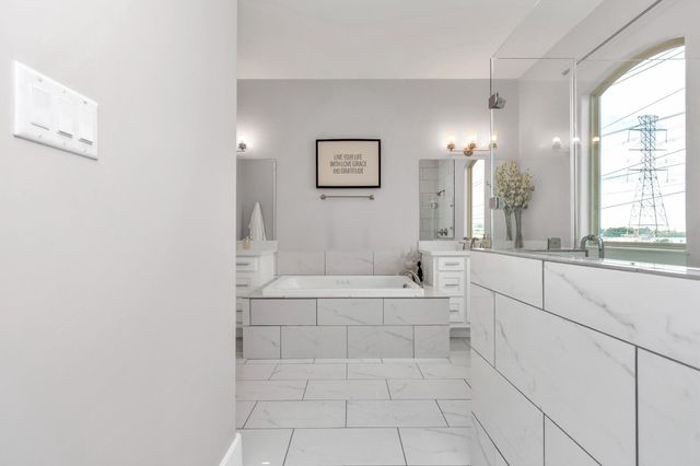 4962 Edison Park Lane, Houston, TX 77081