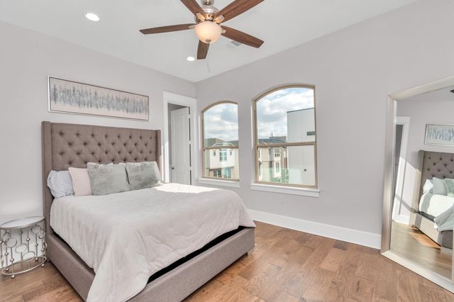 4962 Edison Park Lane, Houston, TX 77081