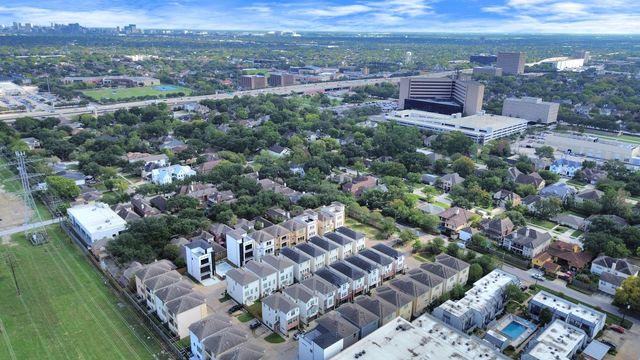 4962 Edison Park Lane, Houston, TX 77081