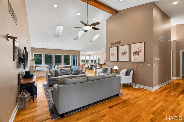 4428 South Fork Road, High Ridge, MO 63049