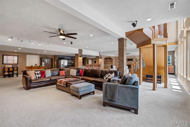 4428 South Fork Road, High Ridge, MO 63049