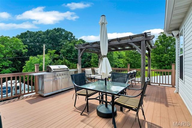 4428 South Fork Road, High Ridge, MO 63049
