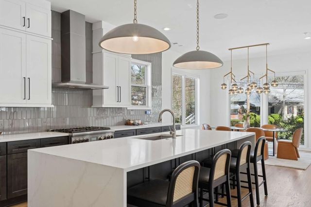 32 Walthall Street NE A, Atlanta, GA 30307