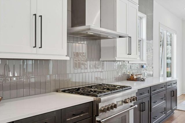 32 Walthall Street NE A, Atlanta, GA 30307