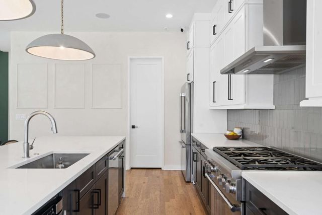 32 Walthall Street NE A, Atlanta, GA 30307