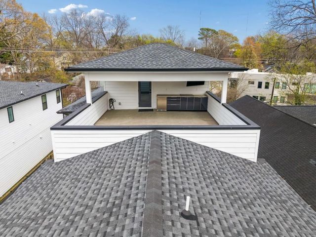 32 Walthall Street NE A, Atlanta, GA 30307