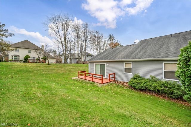 9841 Brookline Oval, Strongsville, OH 44136