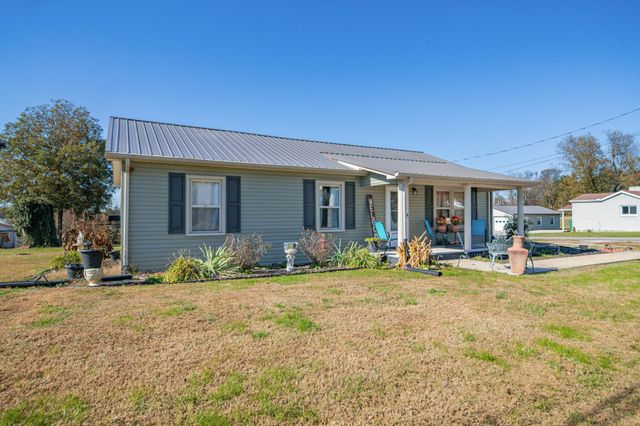 96 Liberty Rd, Winchester, TN 37398