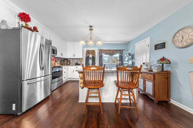 96 Liberty Rd, Winchester, TN 37398