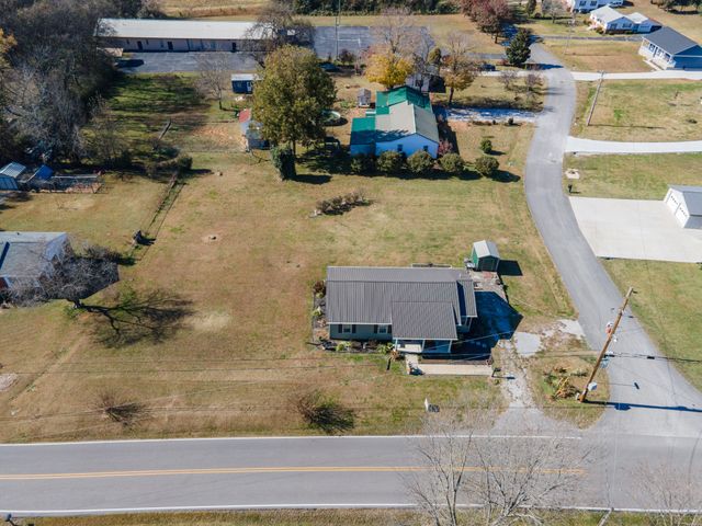 96 Liberty Rd, Winchester, TN 37398