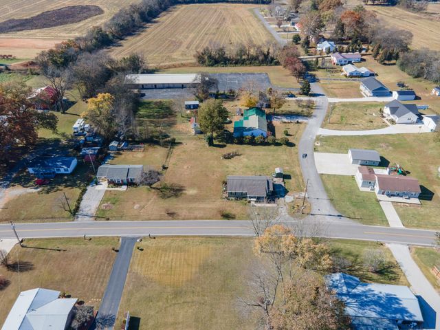 96 Liberty Rd, Winchester, TN 37398