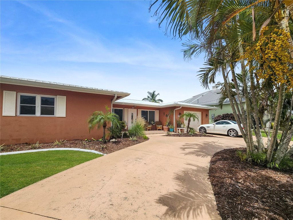 270 BELAIRE COURT, Punta Gorda, FL 33950