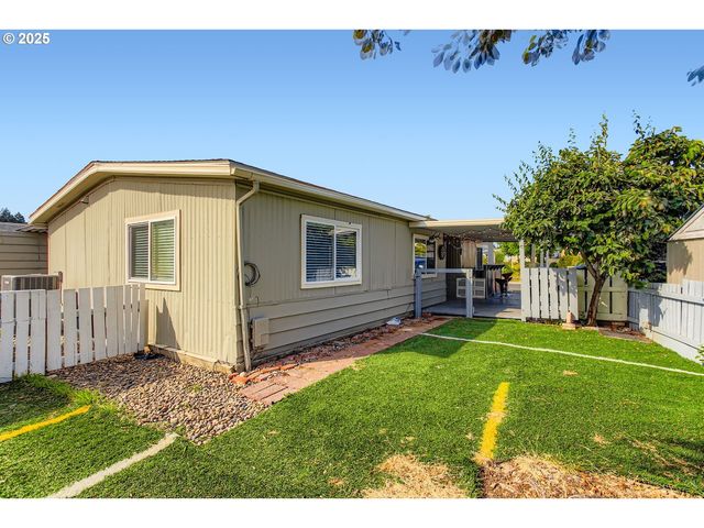 17640 Sw DECLARATION Way, Beaverton, OR 97006