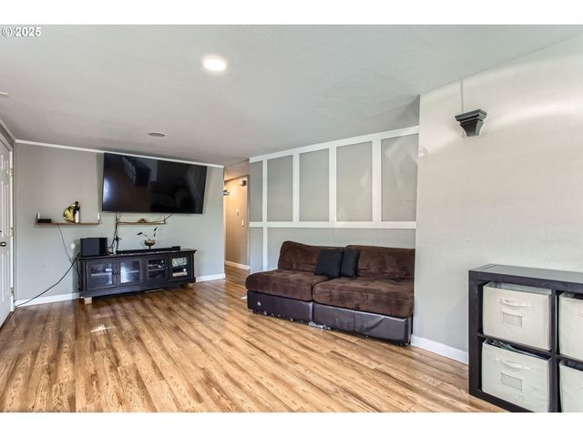 17640 Sw DECLARATION Way, Beaverton, OR 97006