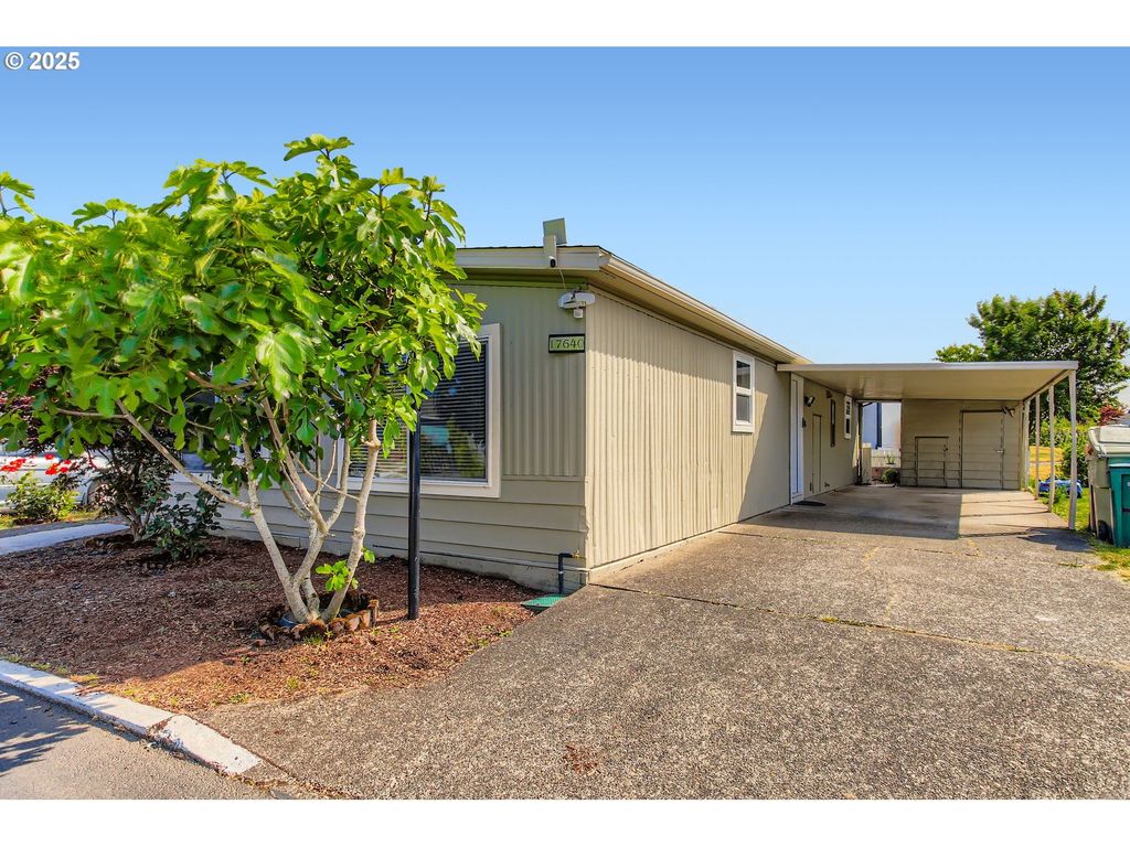 17640 Sw DECLARATION Way, Beaverton, OR 97006