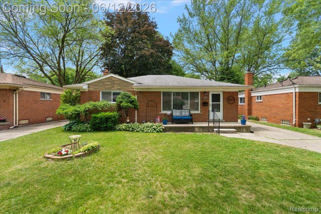 29555 Herbert Street, Madison Heights, MI 48071