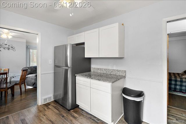 29555 Herbert Street, Madison Heights, MI 48071