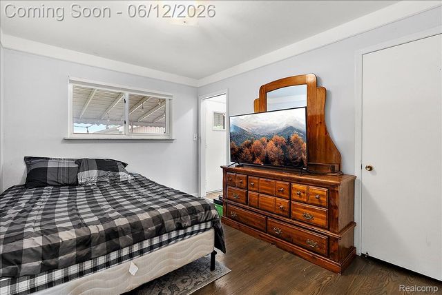 29555 Herbert Street, Madison Heights, MI 48071