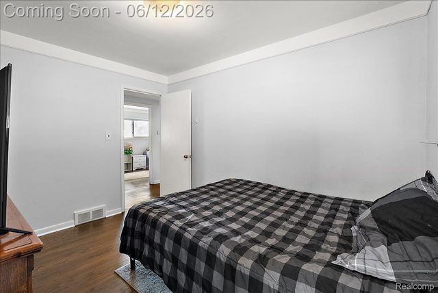 29555 Herbert Street, Madison Heights, MI 48071