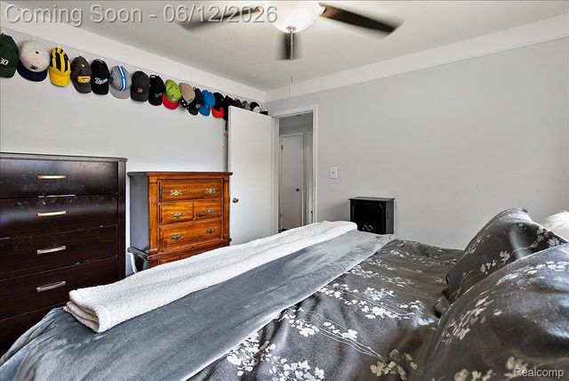 29555 Herbert Street, Madison Heights, MI 48071