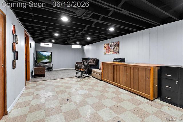 29555 Herbert Street, Madison Heights, MI 48071