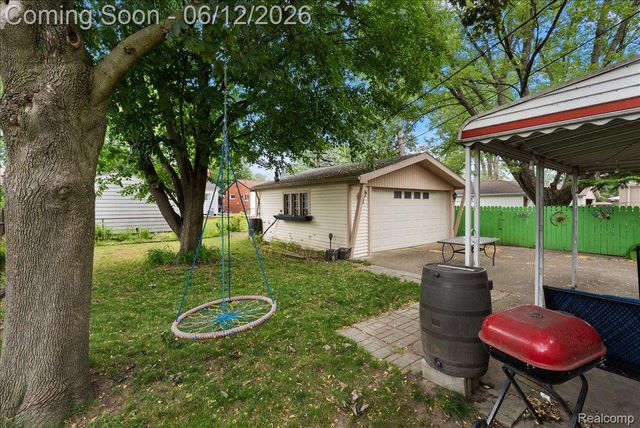 29555 Herbert Street, Madison Heights, MI 48071