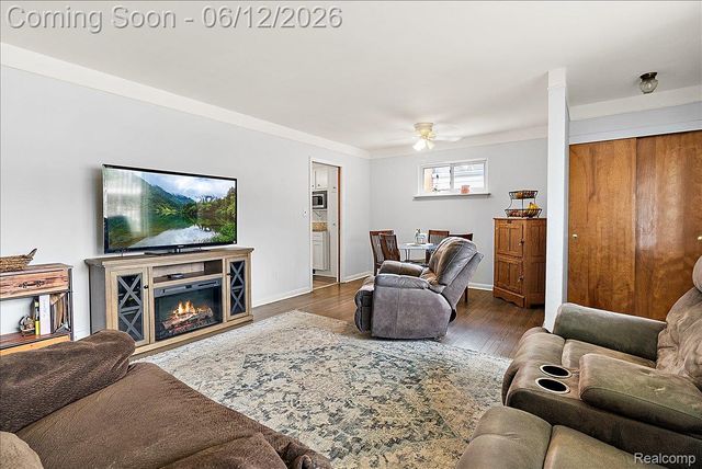 29555 Herbert Street, Madison Heights, MI 48071