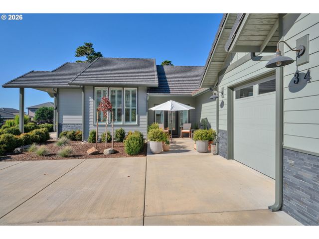 34 BONNETT Way, Florence, OR 97439
