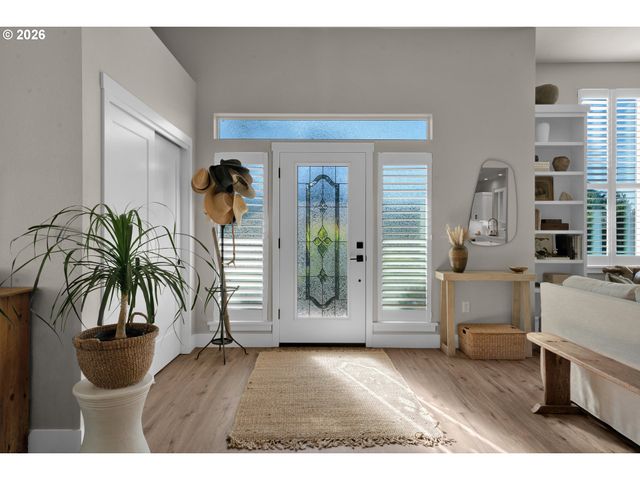 34 BONNETT Way, Florence, OR 97439