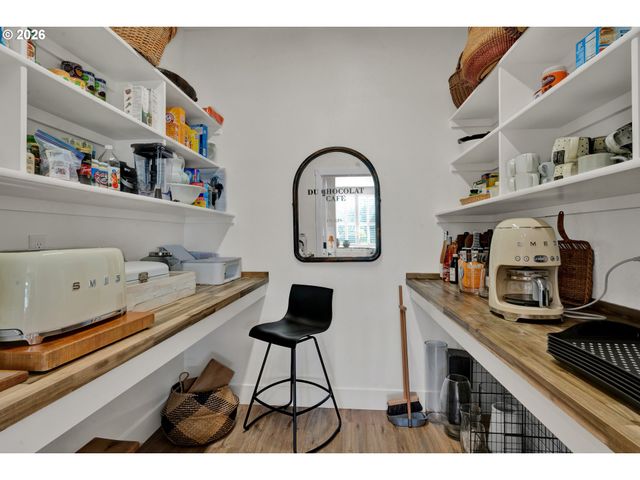 34 BONNETT Way, Florence, OR 97439