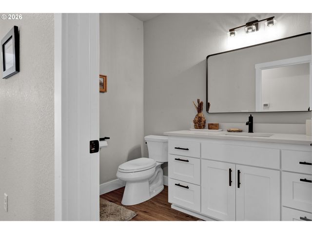 34 BONNETT Way, Florence, OR 97439