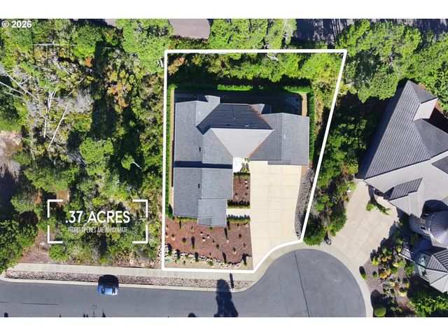 34 BONNETT Way, Florence, OR 97439