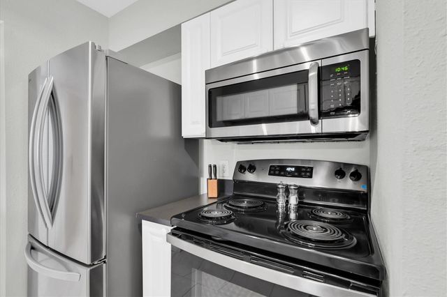 3001 58TH AVENUE S 1211, St Petersburg, FL 33712