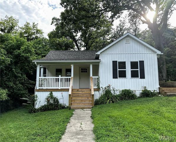 404 N First Street Street, Steelville, MO 65565