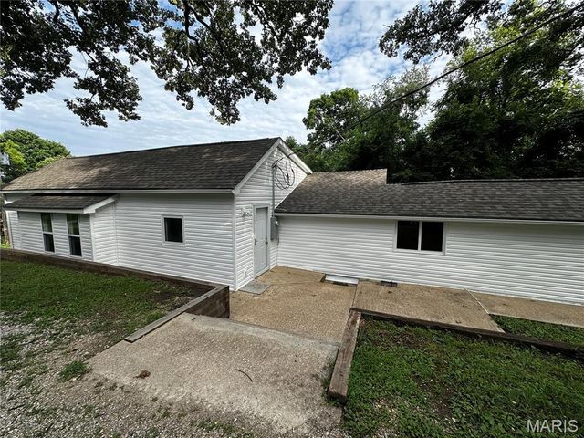 404 N First Street Street, Steelville, MO 65565
