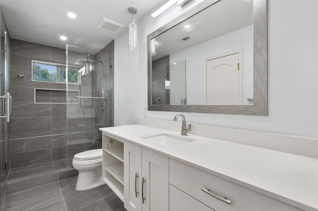 7601 Crackling Creek DR, Austin, TX 78736