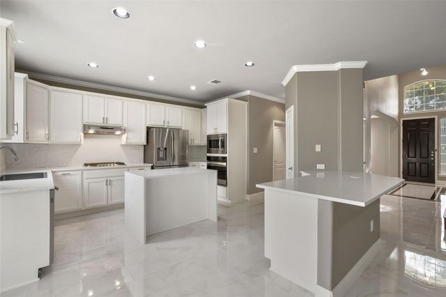 7601 Crackling Creek DR, Austin, TX 78736