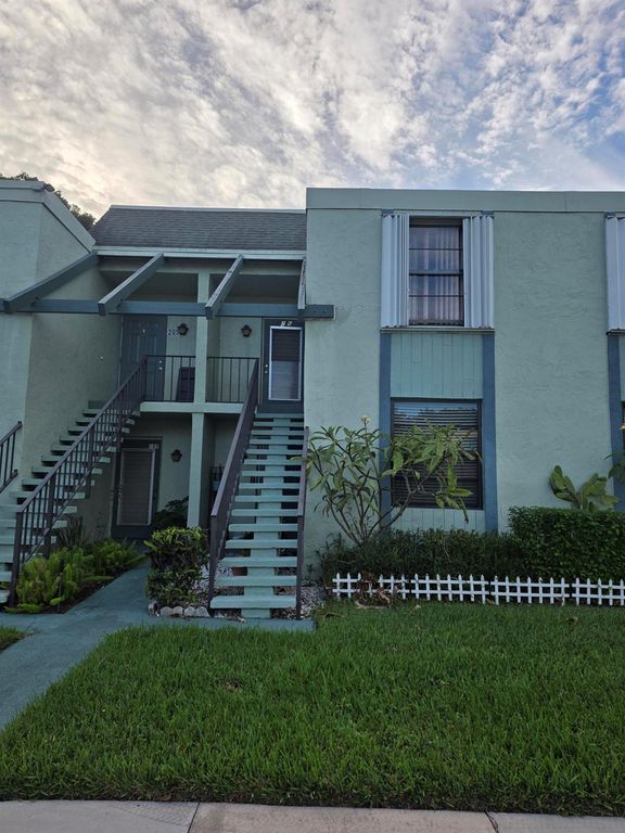 7410 NW 18th Street 206, Margate, FL 33063