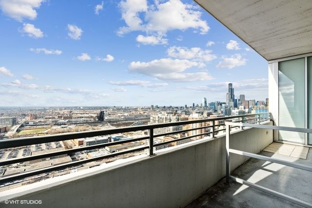 1720 S Michigan Avenue 3011, Chicago, IL 60616