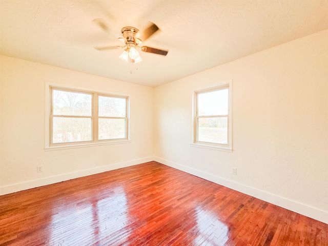 13120 Smilax RD, Diana, TX 75640