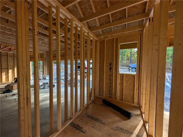 12 Kinloch Lane, Bella Vista, AR 72715