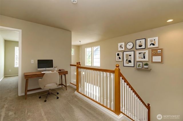 4520 5th Avenue NW, Olympia, WA 98502
