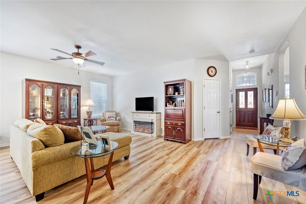 Image 14 of property listing at 12202 Dewitt Way, San Antonio, TX 78253