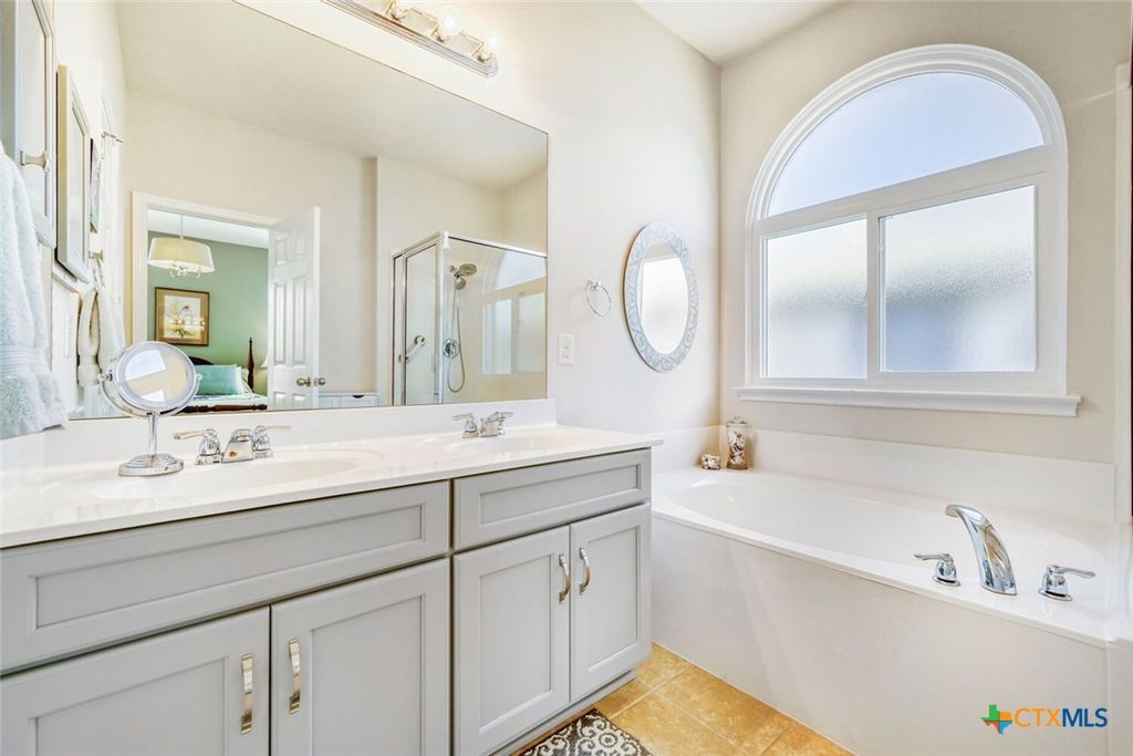 Image 21 of property listing at 12202 Dewitt Way, San Antonio, TX 78253