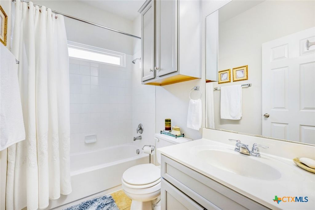 Image 24 of property listing at 12202 Dewitt Way, San Antonio, TX 78253