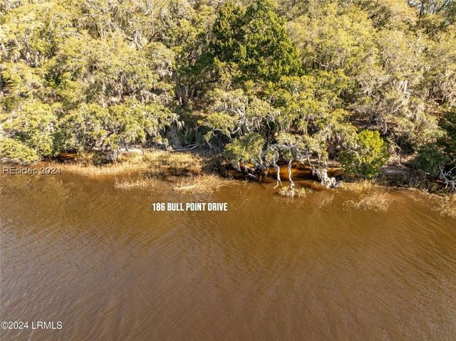 186 Bull Point Dr, Seabrook, SC 29940